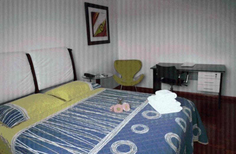Cristal Executive Hotel Francisco Beltrão Szoba fotó