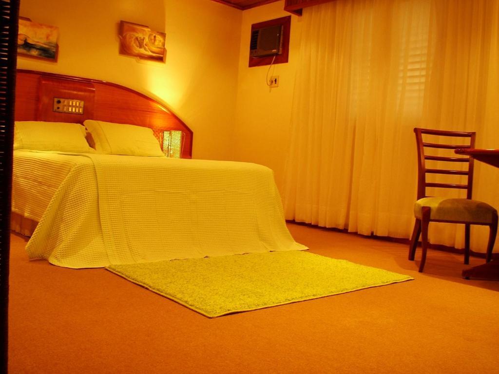 Cristal Executive Hotel Francisco Beltrão Szoba fotó
